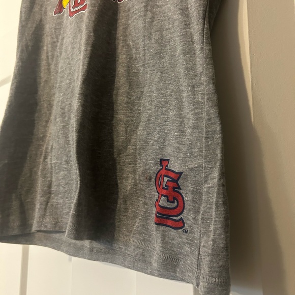Cardinals baseball Gray and Red Raglan T-Shirt NWT MLB - Picture 3 of 5